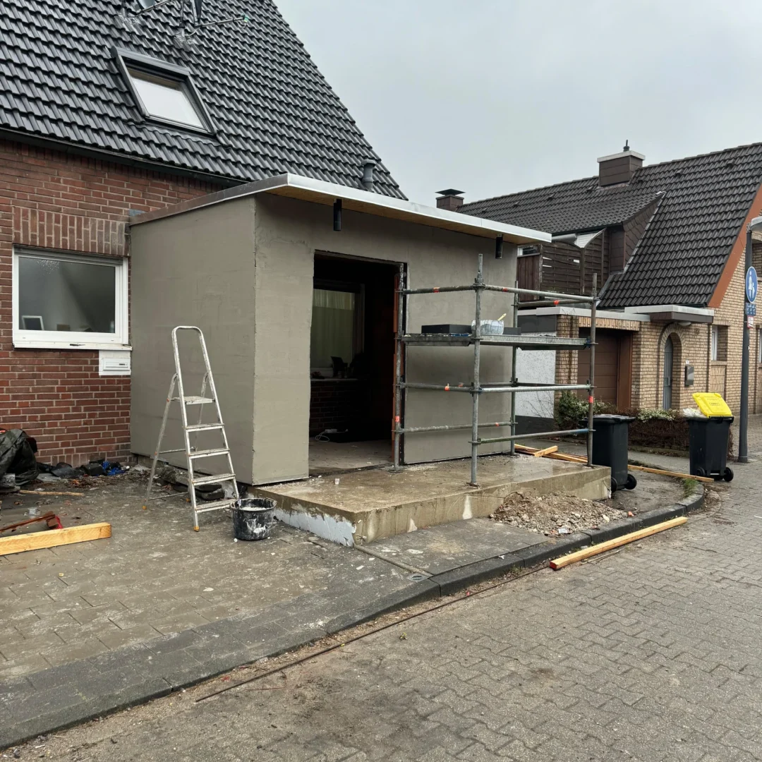 2e48bfba-add0-4131-a321-977e22c9c92d