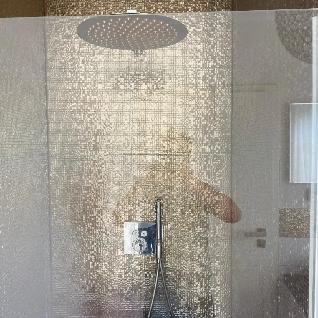 b70e2f61-8ad8-44c2-a4b1-2bd6d0feee98